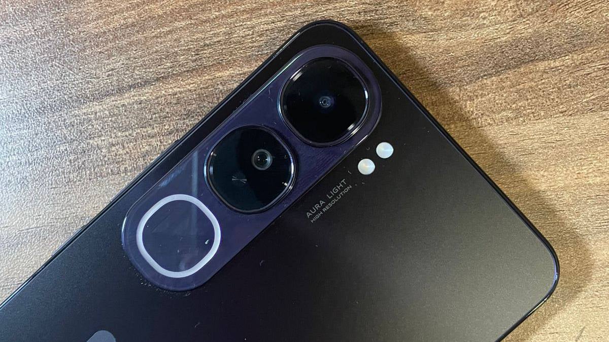 Vivo V40 SE 5G