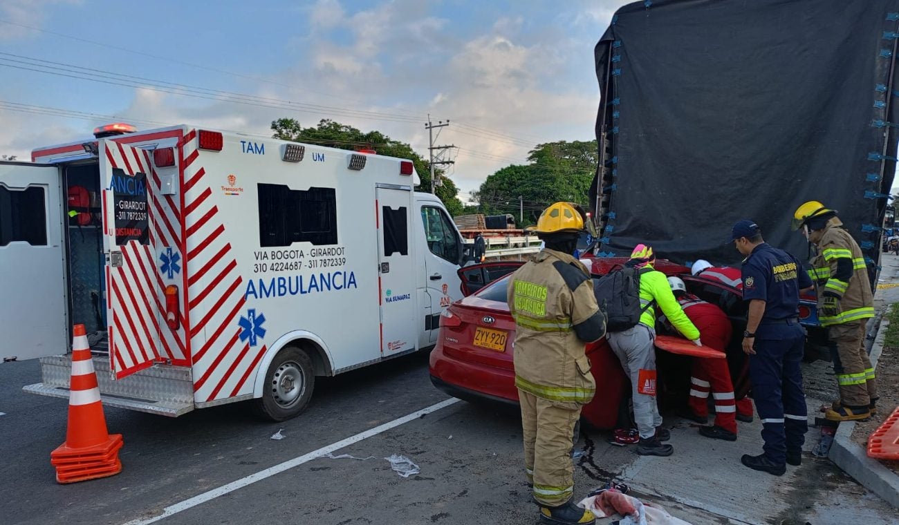Accidente vía Bogotá-Girardot