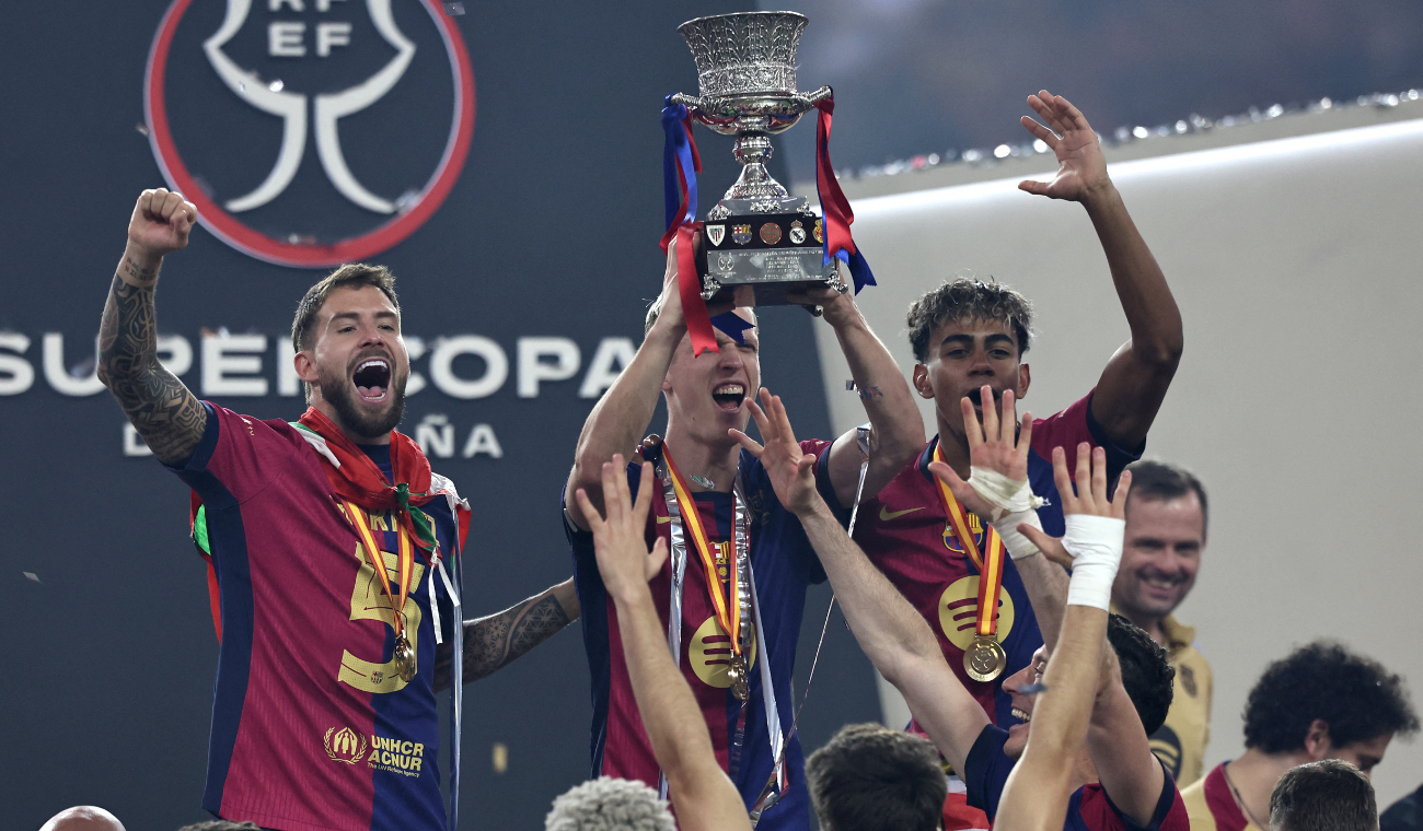 Barcelona goleó al Real Madrid y se coronó campeón de la Supercopa de España