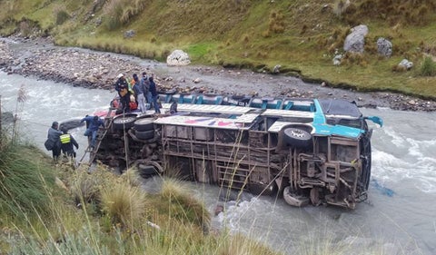 Accidente de bus en Perú