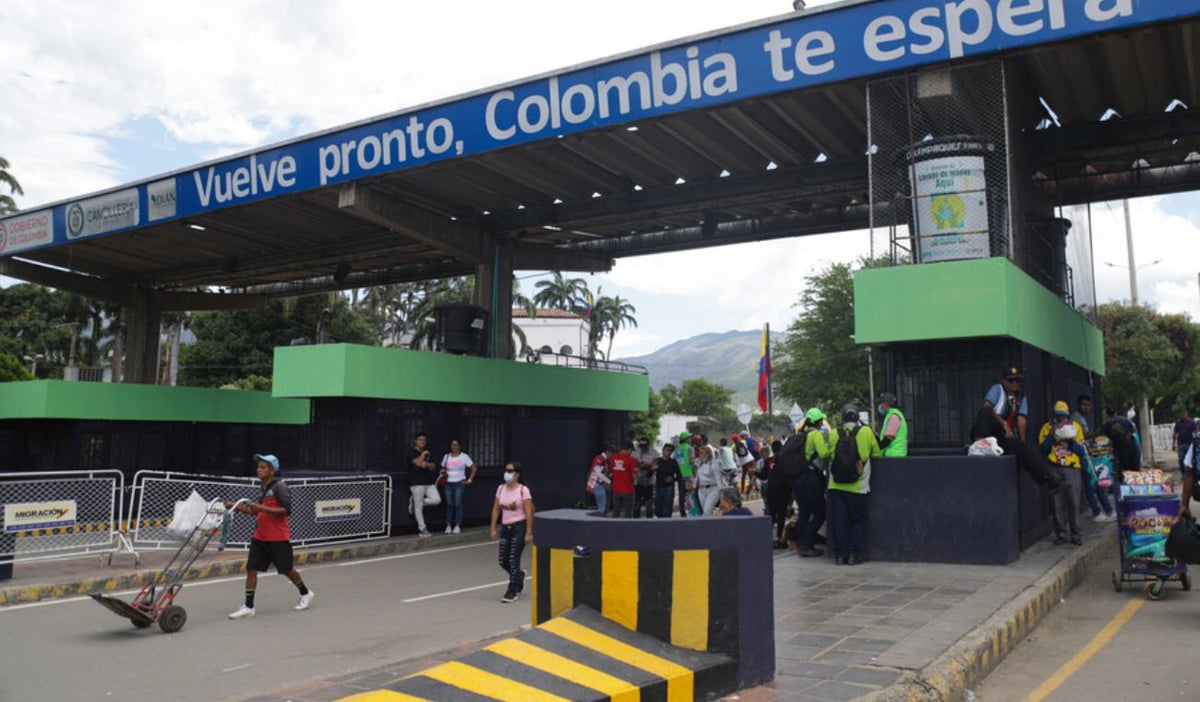 Puente Simón Bolívar