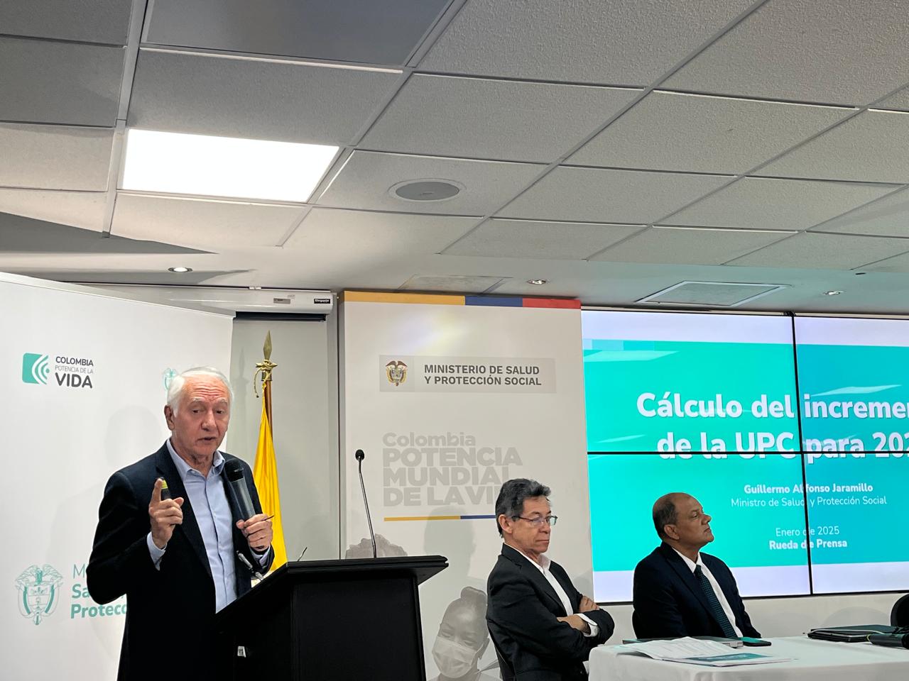 El ministro de salud, Guillermo Alfonso Jaramillo.