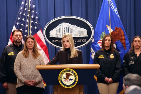 Fiscal general de Estados Unidos, Pam Bondi