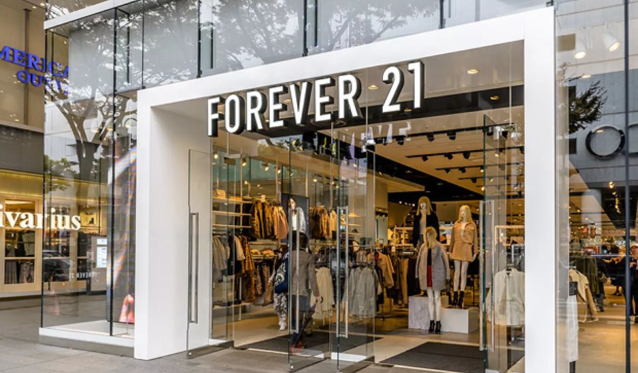MARCA DE ROPA se DECLARÓ en QUIEBRA y CIERRA 900 tiendas
