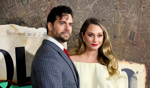 HENRY CAVILL reapareció, pero ya no luce tan “GUAPO”