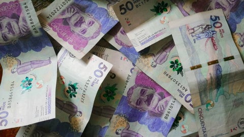 Pesos colombianos