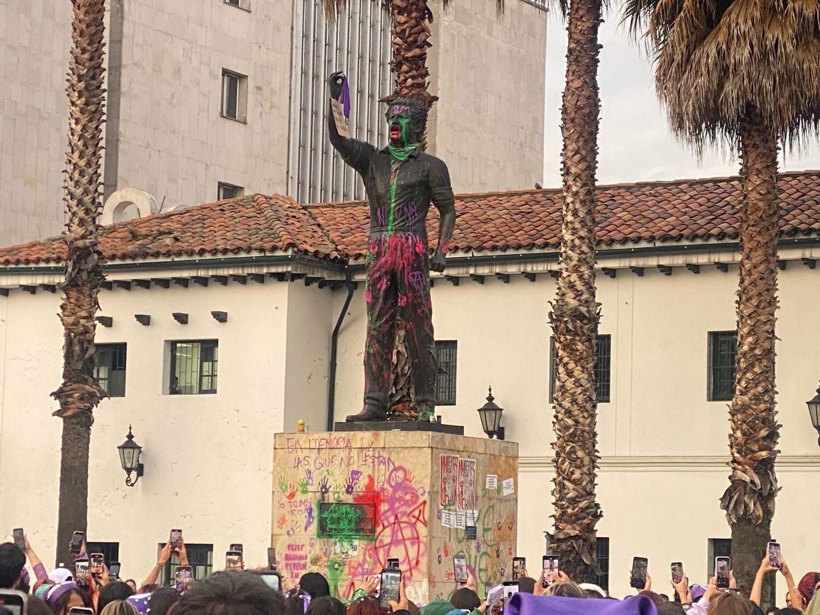 Vandalismo marchas día de la mujer - Bogotá