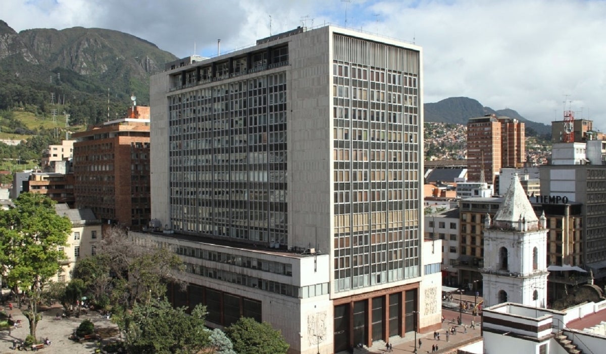 Inversión extranjera en Colombia cayó en febrero de 2025