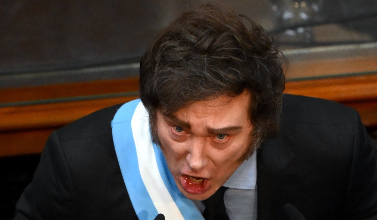 Javier Milei enfrenta denuncias tras el colapso de la criptomoneda $LIBRA.