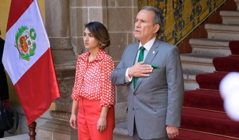 Laura Sarabia y Elmer Schialer fortalecen la cooperación entre Colombia y Perú.
