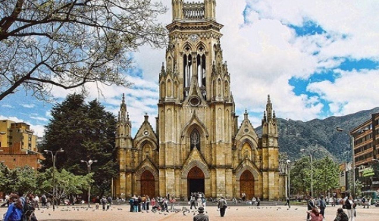 Basílica Nuestra Señora de Lourdes
