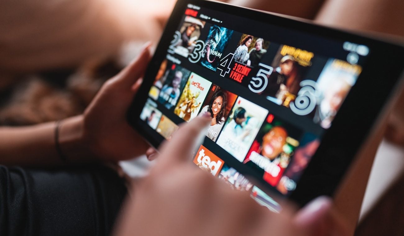 Las 5 MEJORES películas de NETFLIX para el puente FESTIVO