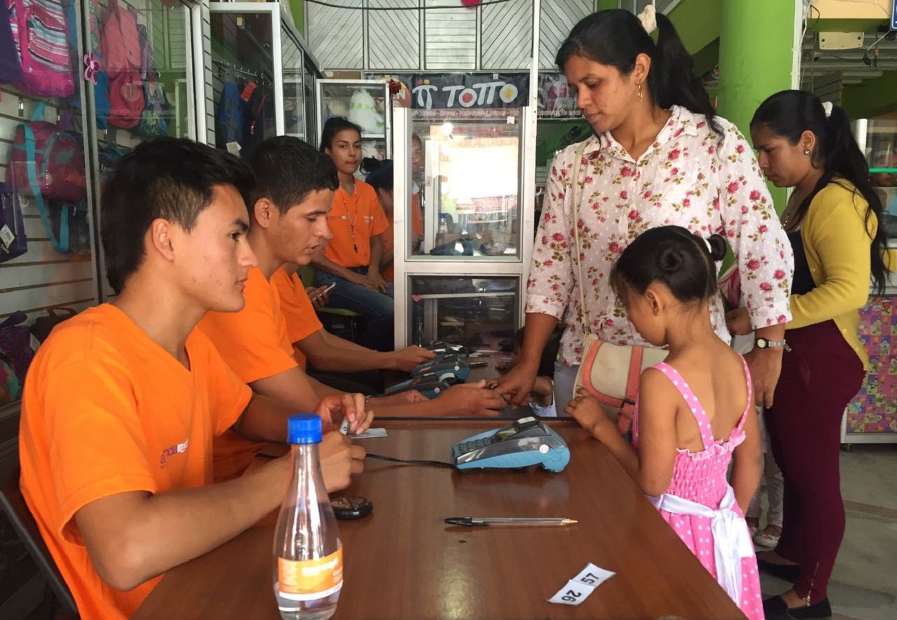 Programas como Familias en Acción no ayudan a bajar pobreza