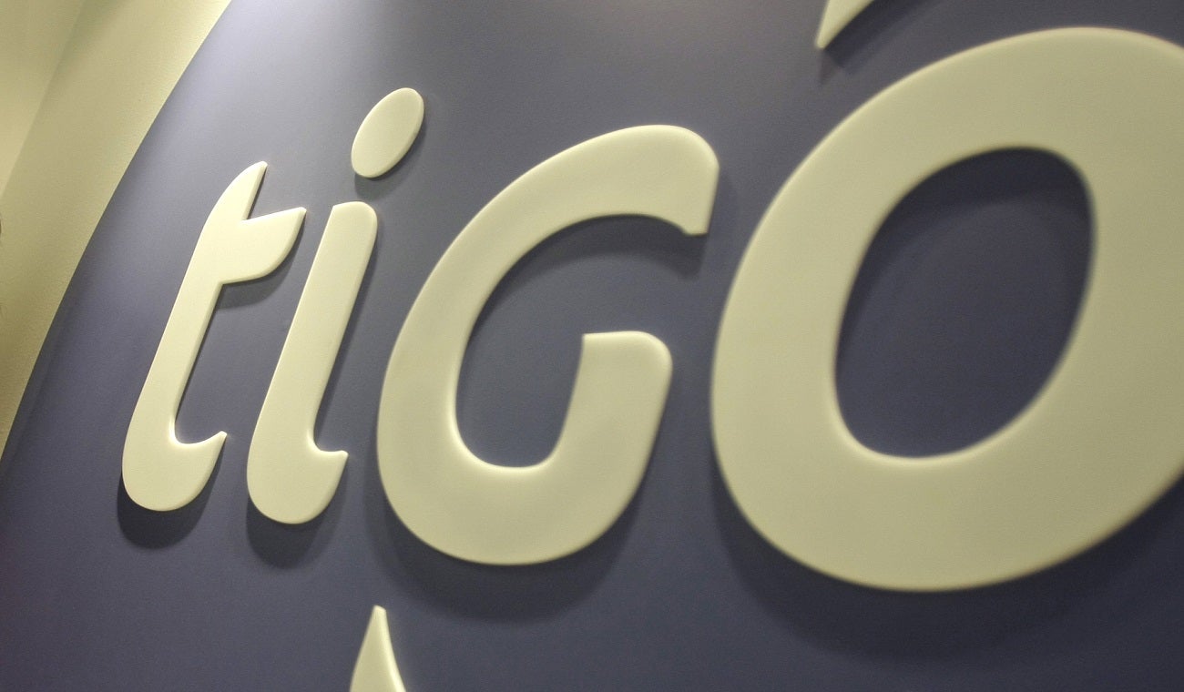 Telefónica vende su operación en Colombia a Milicom