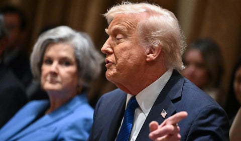 Trump deportaría a migrantes legales con determinadas visas