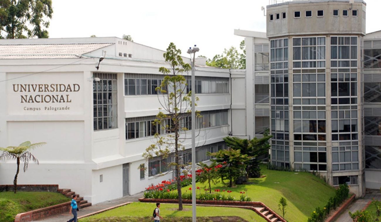 Universidad Nacional