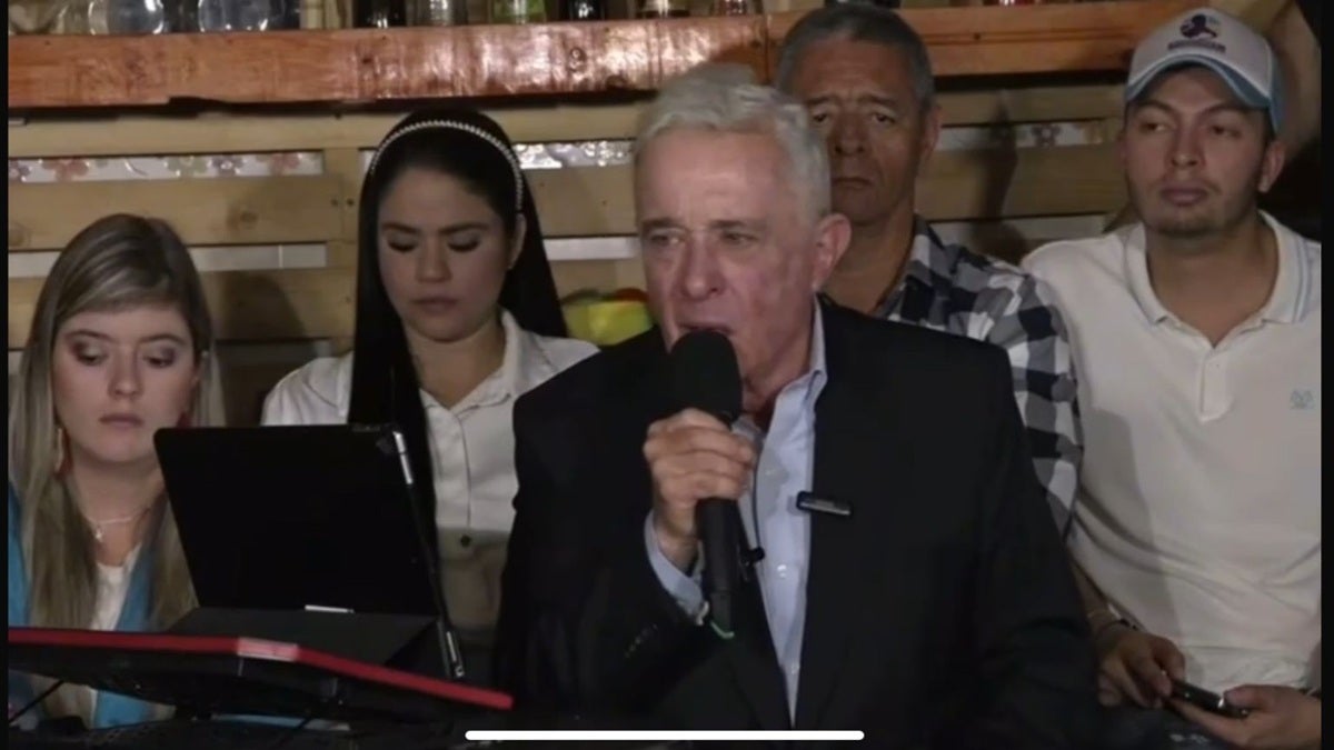 El expresidente Álvaro Uribe Vélez
