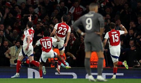 Arsenal le ganó 3-0 al Real Madrid en Champions League
