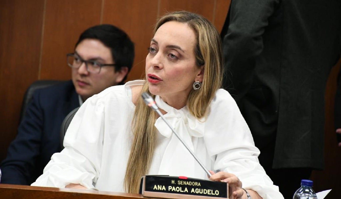 Senadora Ana Paola Agudelo, del partido MIRA