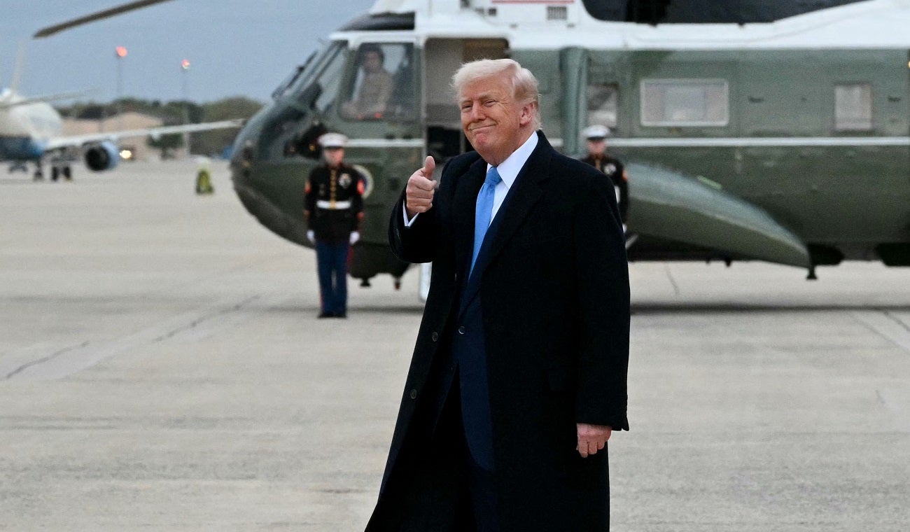Corte Suprema de EE.UU. permite deportación sumaria de Trump