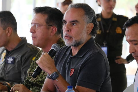 Ministro del Interior respalda discurso de Petro sobre lucha antidrogas y diálogo con Trump.