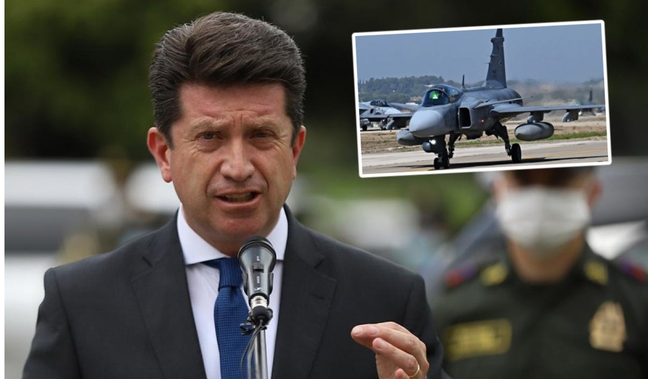 Diego Molano y aviones Saab 39 Gripen