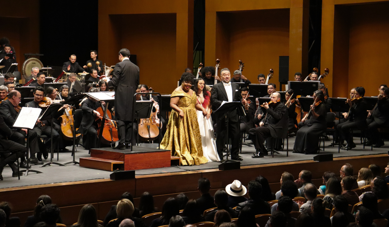 Las sopranos colombianas Julieth Lozano y Betty Garcés junto al tenor mexicano Ramón Vargas