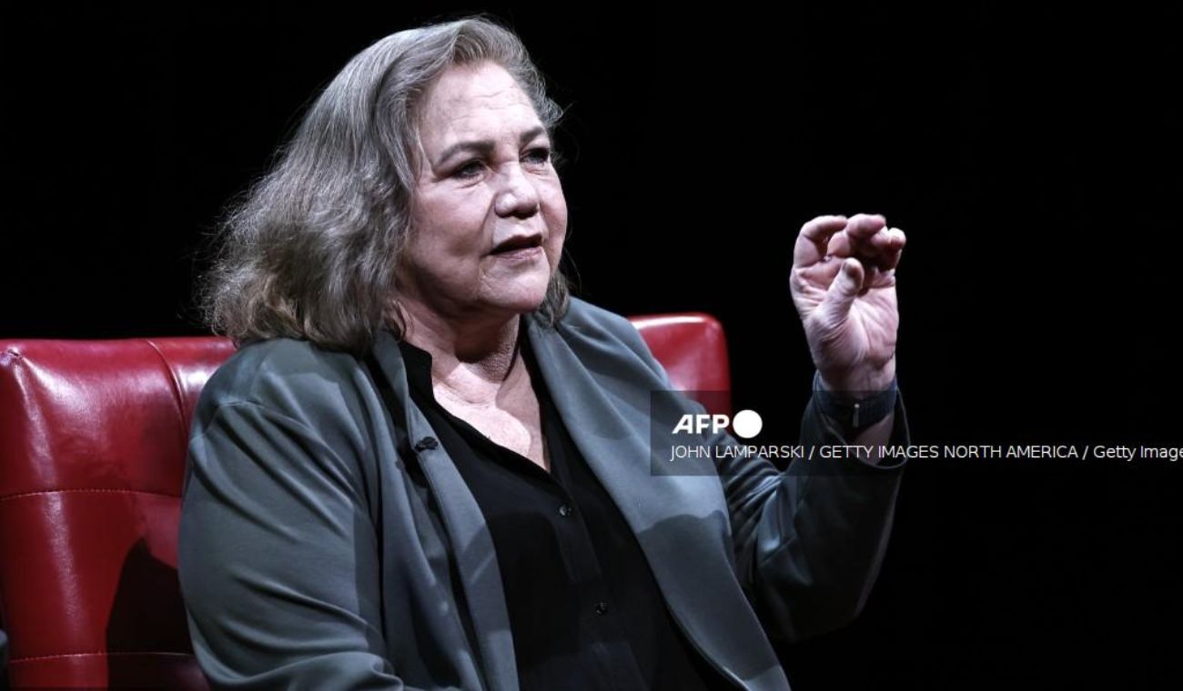 Kathleen Turner