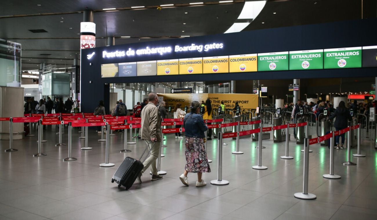 Pasajeros aeropuerto El Dorado