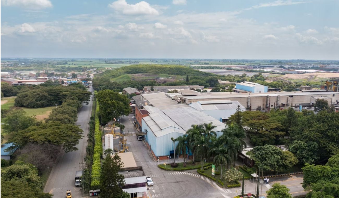PROPAL (CARVAJAL) cierra planta de Yumbo: por qué