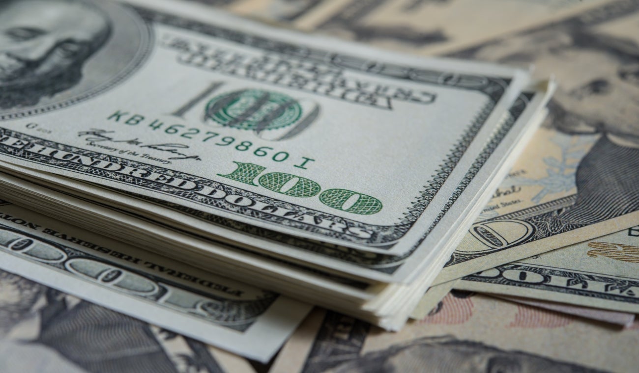 Por qué el DINERO RINDE MENOS a los colombianos