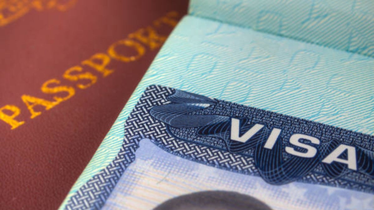 EEUU QUITARÁ pasaportes a quienes NO hagan este TRÁMITE