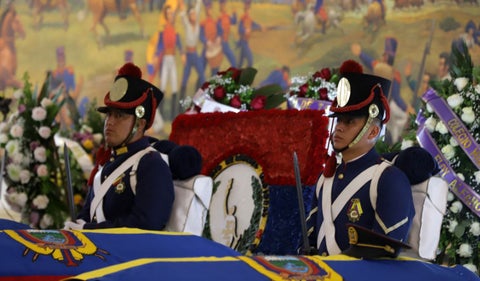 Homenaje 11 soldados asesinados en zona fronteriza de Ecuador y Colombia