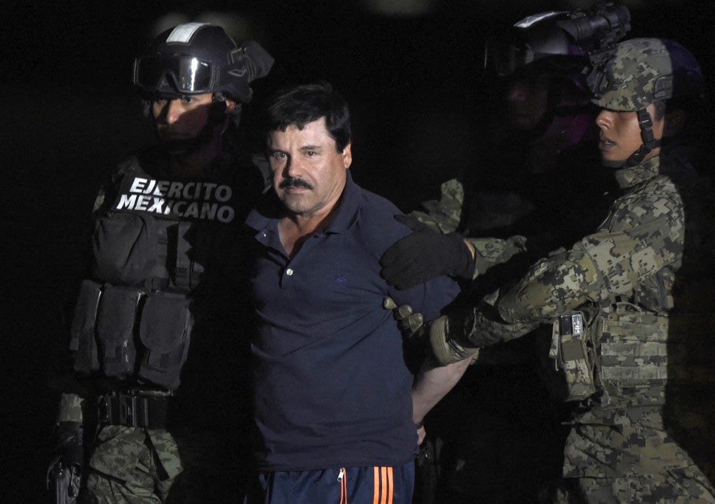 Chapo Guzmán siendo arrestado