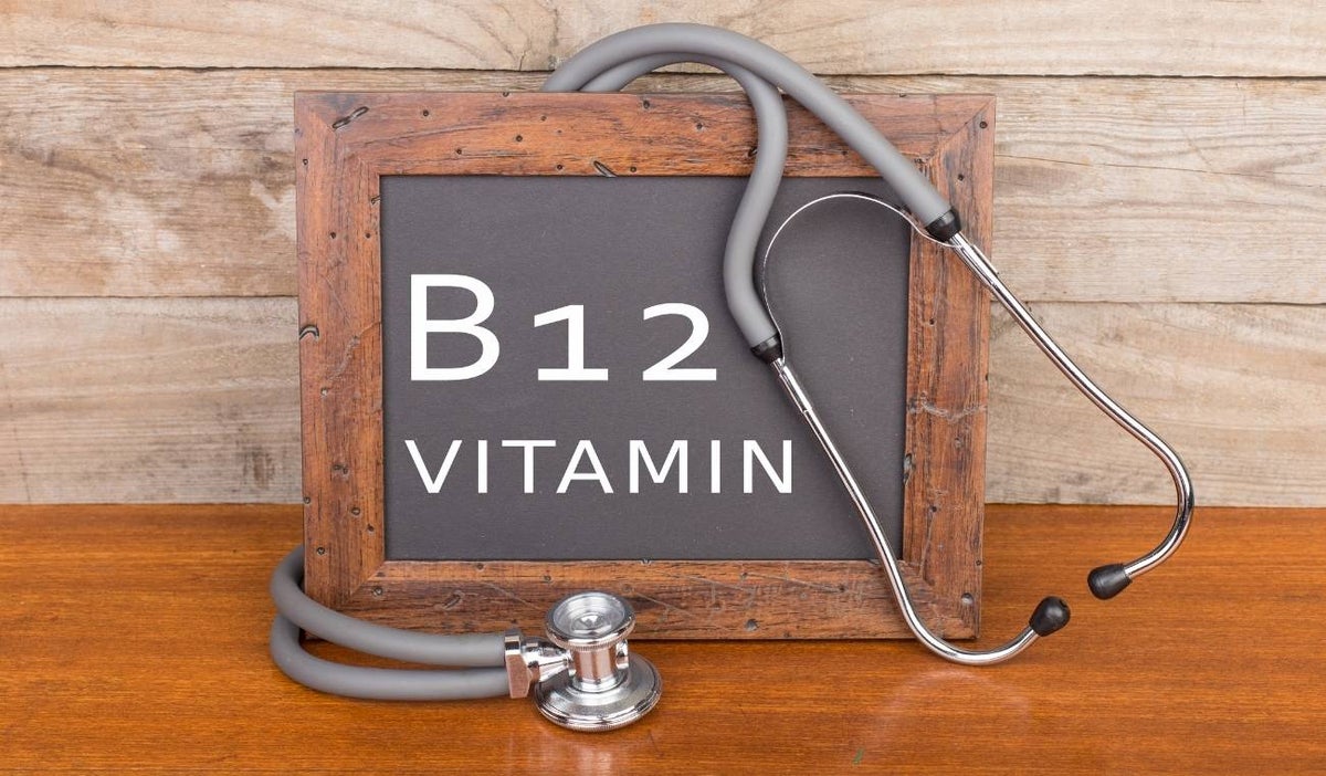 Beneficios de tomar vitamina B12 y cómo se recomienda consumirla