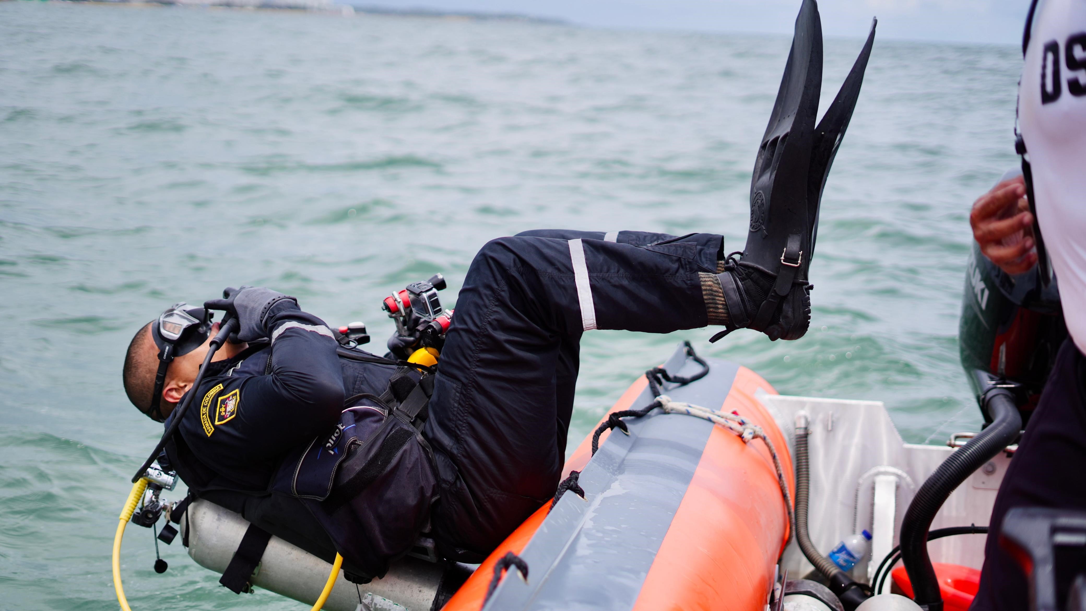 Con tecnología y esperanza, continúa la búsqueda de Tatiana Hernández en el mar de Cartagena.