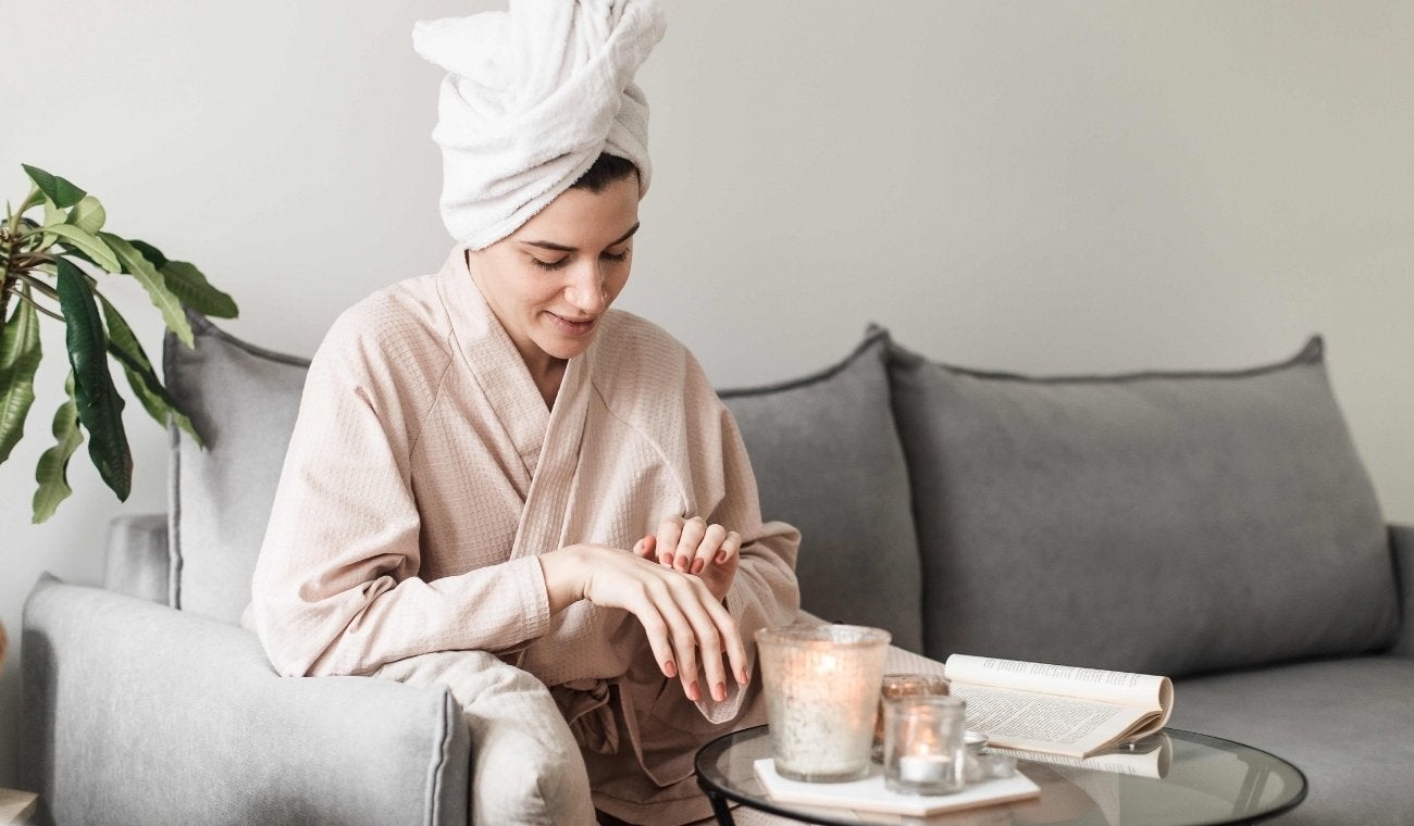 Cómo tener un spa en casa con objetos básicos y sin gastar más de lo necesario