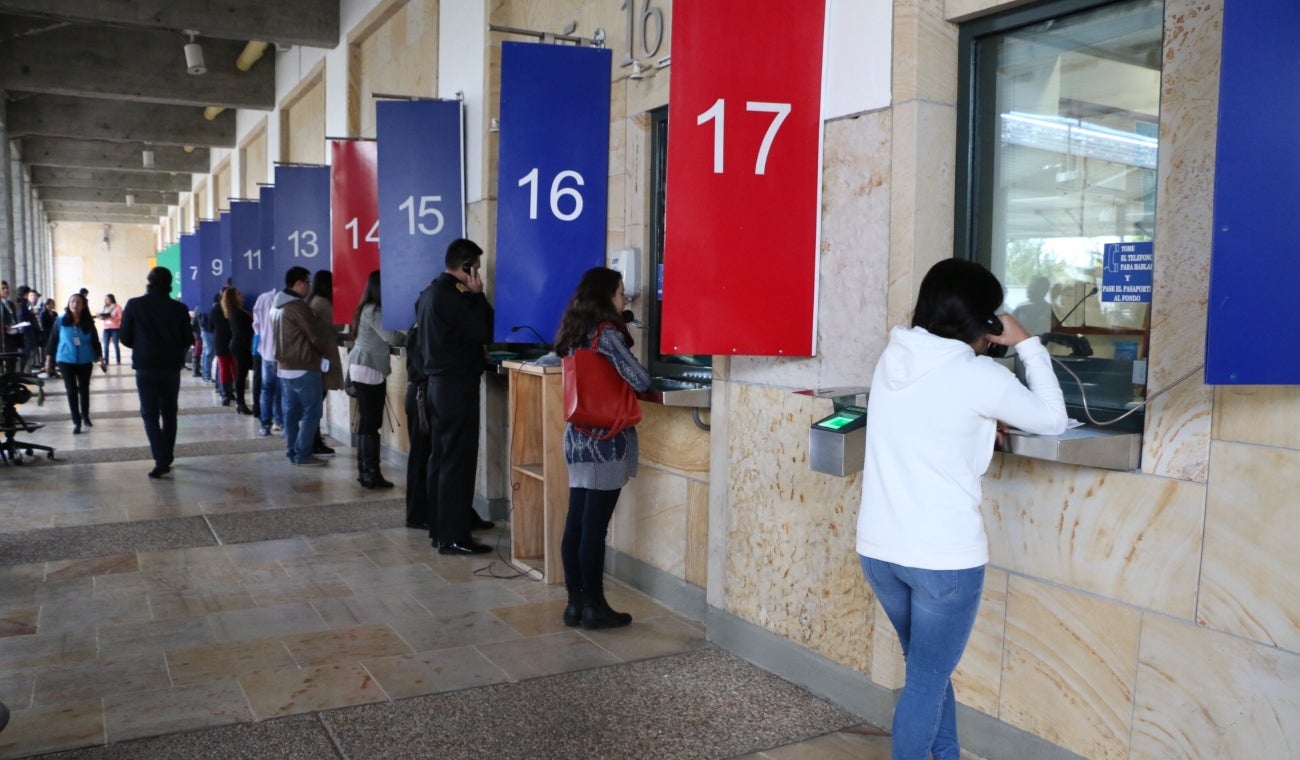 EE. UU. suspende visas estudiantiles: estos son los cambios