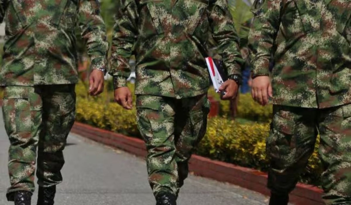 Militares