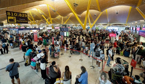 Nuevas restricciones en aeropuerto Madrid-Barajas