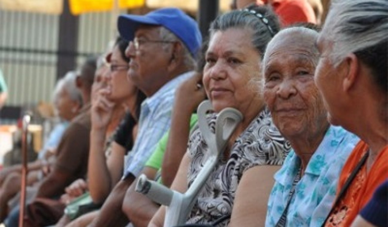 Pensionados recibirán MESADA EXTRA con REFORMA PENSIONAL