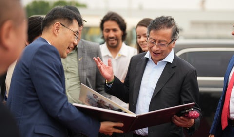 Gustavo Petro en China
