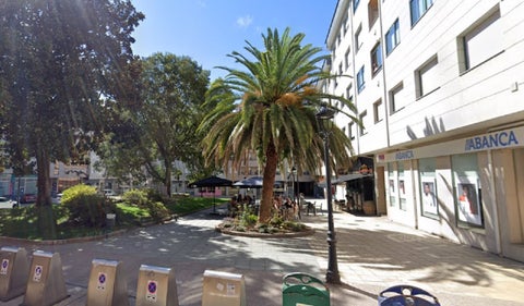 Plazoleta de España donde una colombiana cayó de cuarto piso