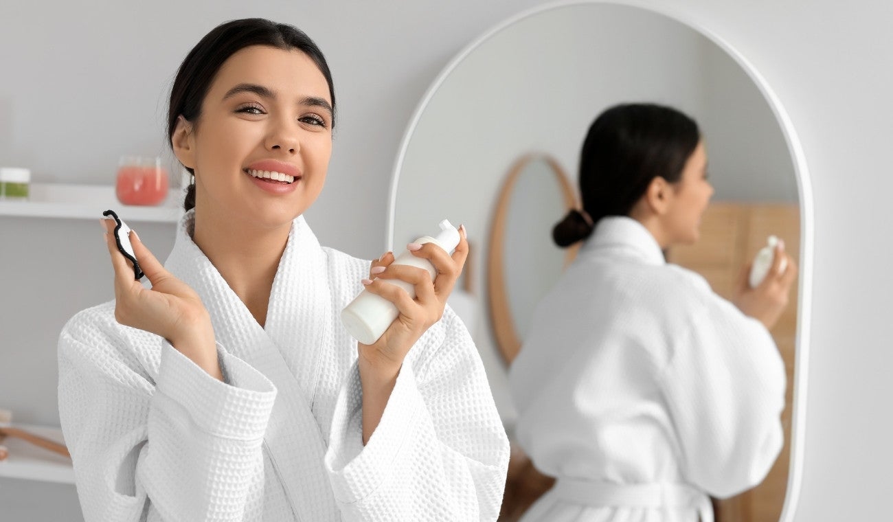 ¿Qué es un desmaquillador bifásico y por qué es ideal para todo tipo de piel?