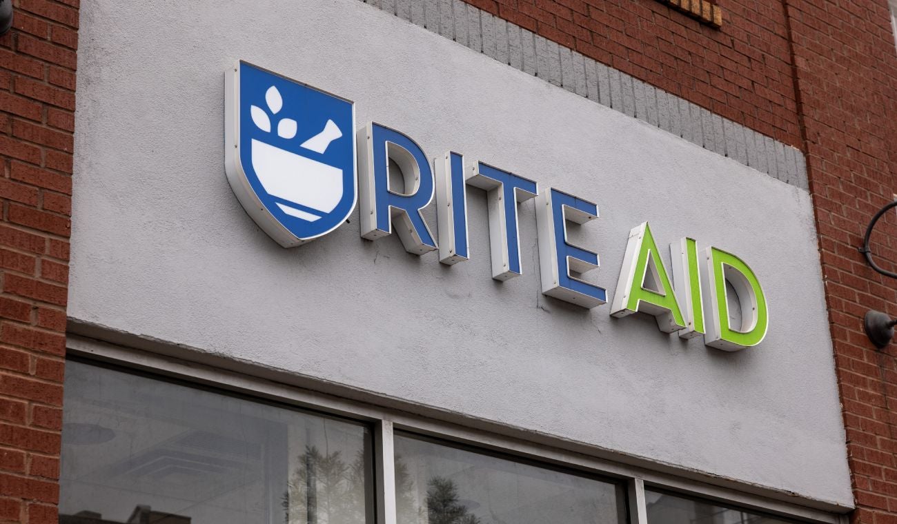 Cadena de FARMACIAS en QUIEBRA ya tiene NUEVO DUEÑO