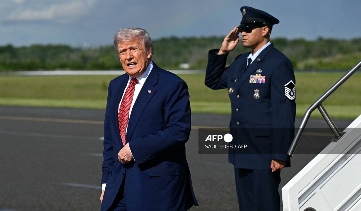 Trump desafía a los jueces y pide seguir deportando migrantes