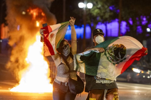 Millones de estadounidenses se preparan para protestas No Kings en medio de tensiones políticas y militarización.