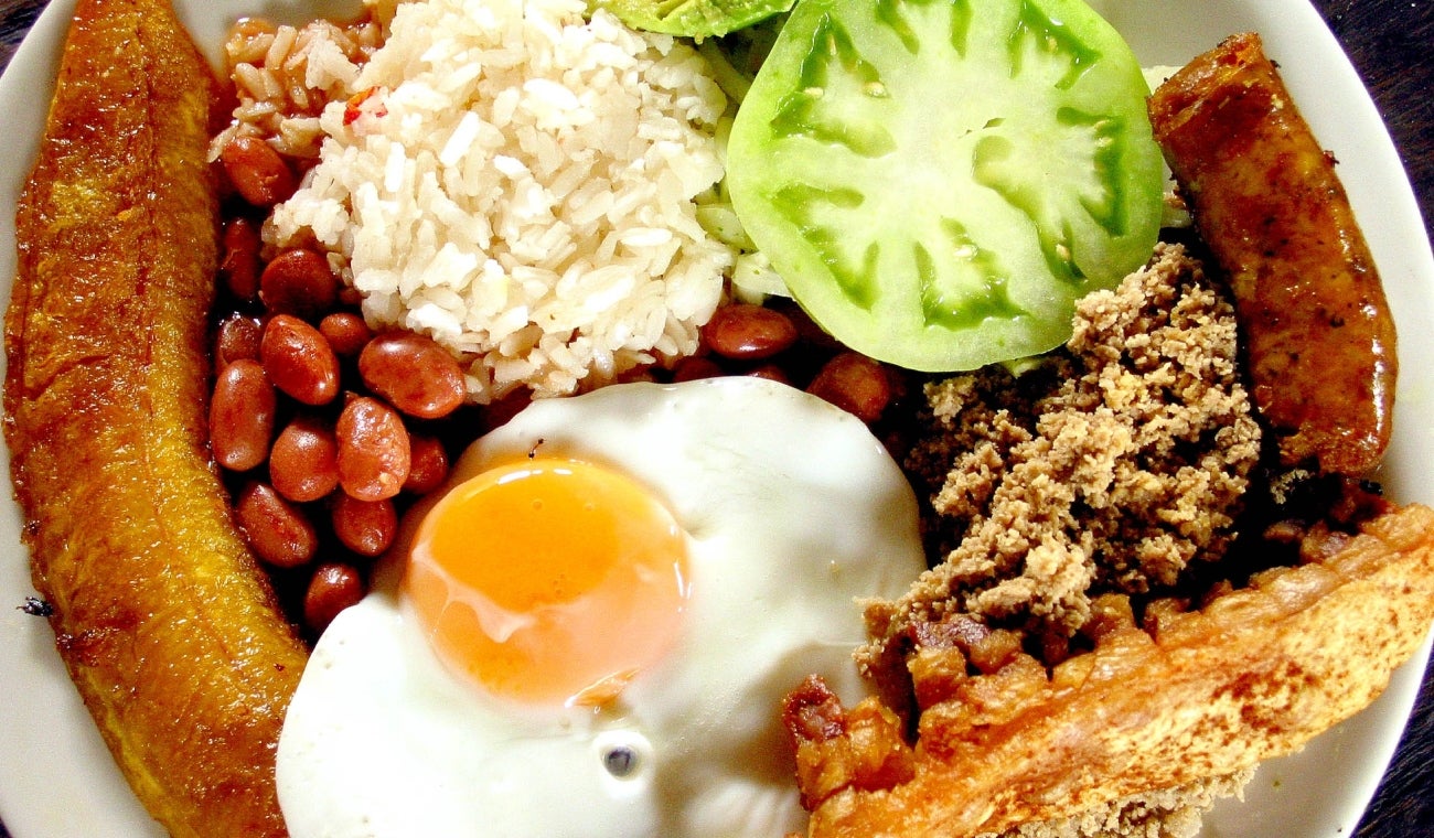 PLATO COLOMBIANO destacado entre los 10 MEJORES del MUNDO