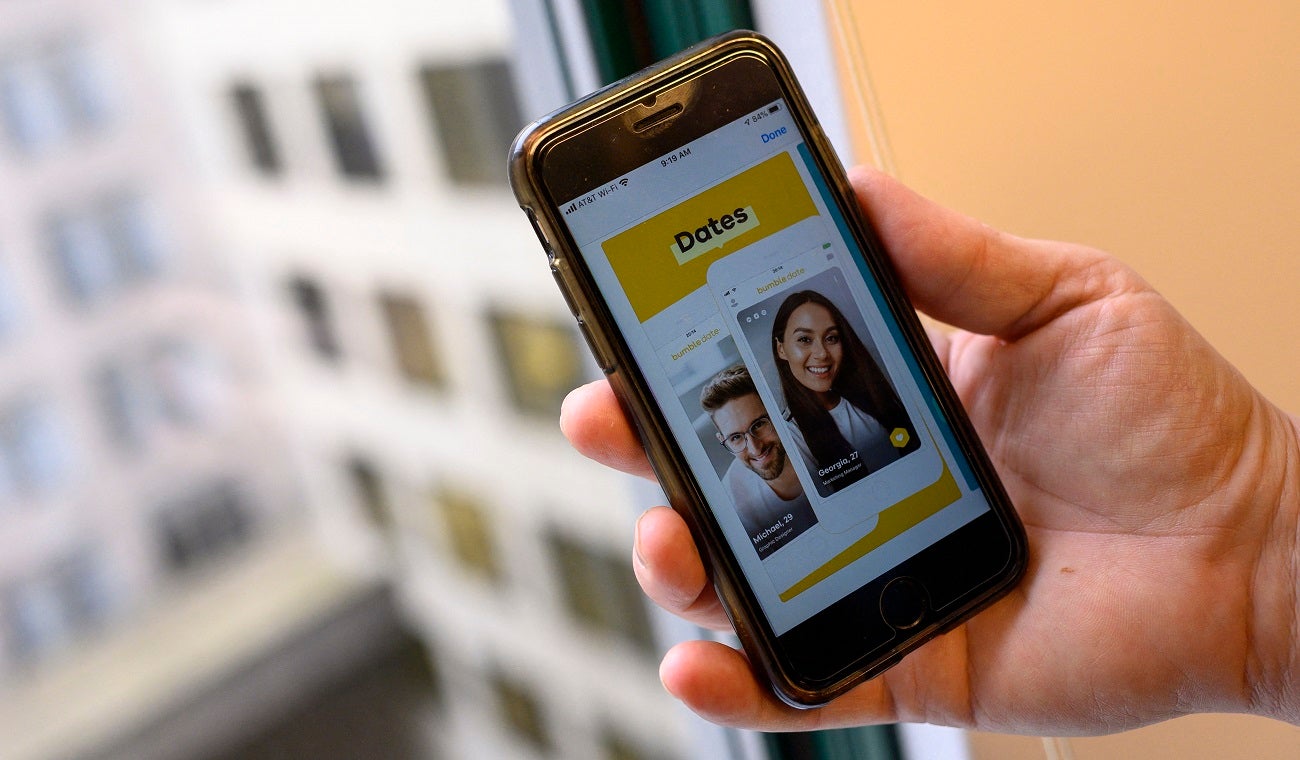 Bumble despide a empleados