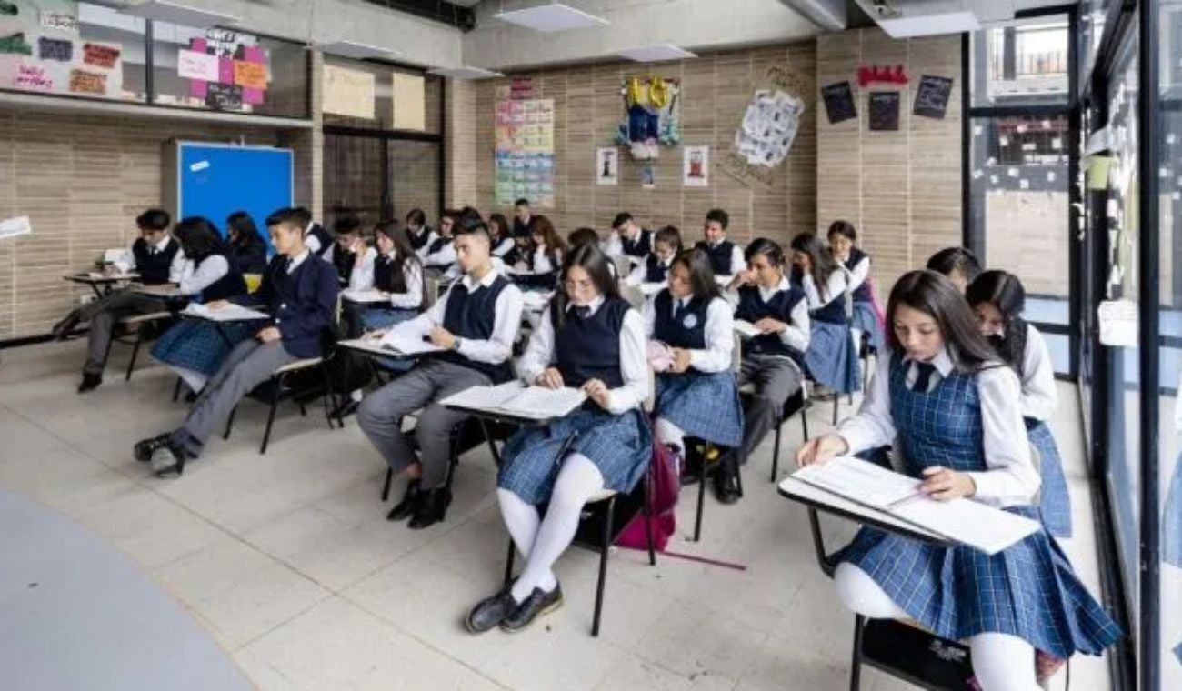 Los 16 COLEGIOS más FELICES de Bogotá